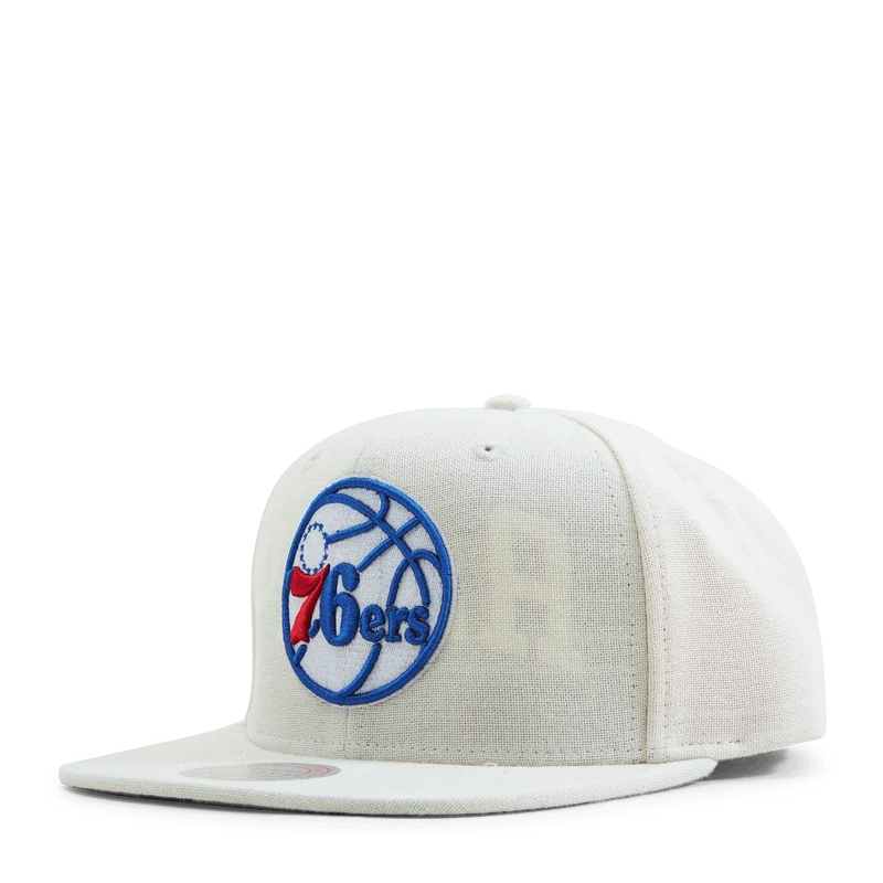 Cut Away Snapback Off