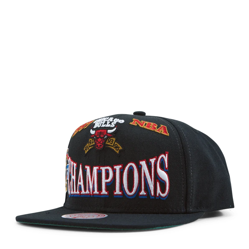 Bulls 1997 Champions Snapback