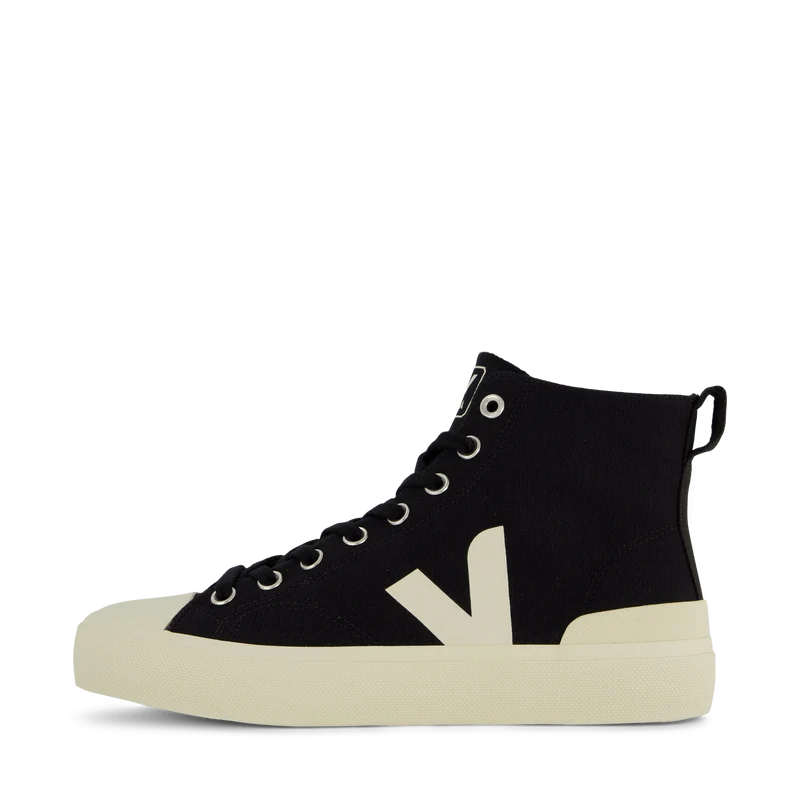 Wata Ii Canvas Black Pierre