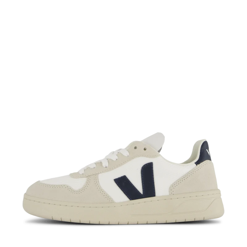 V-10 White Nautico