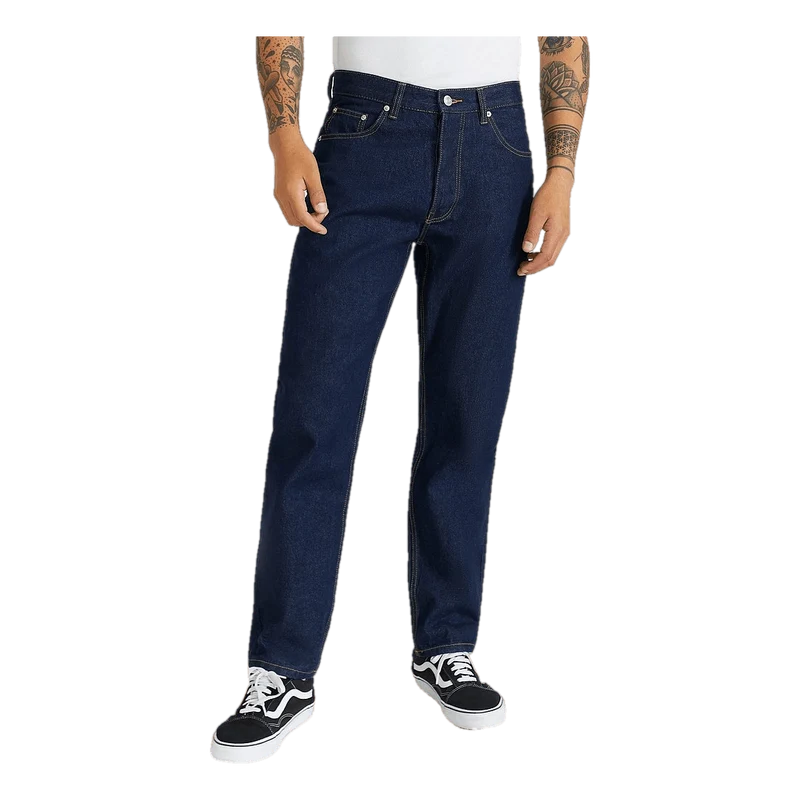 Relaxed Tapered Jeans