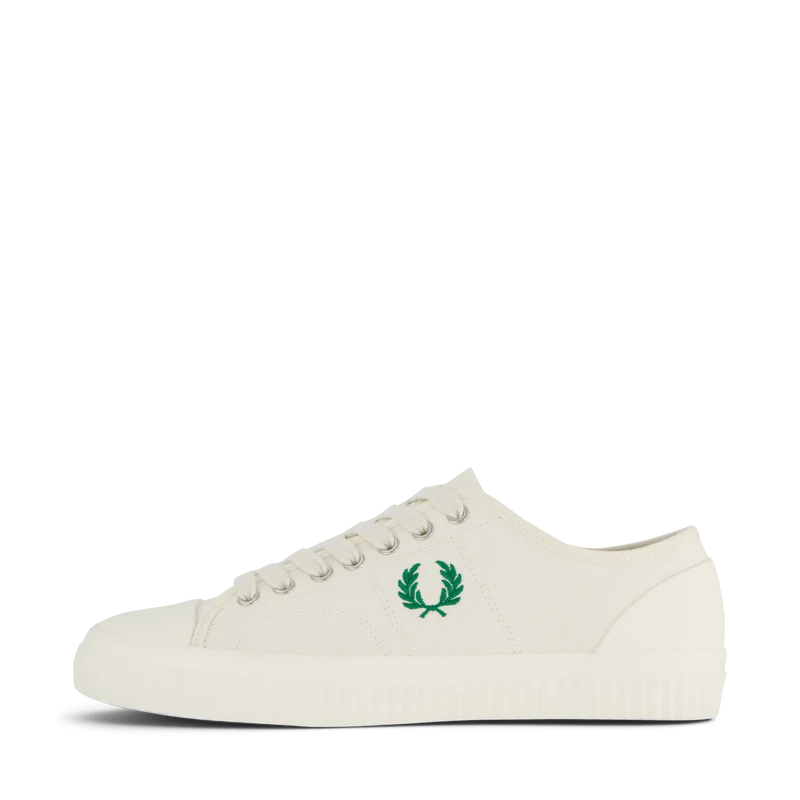 Fred Perry Hughes Low Canvas D06