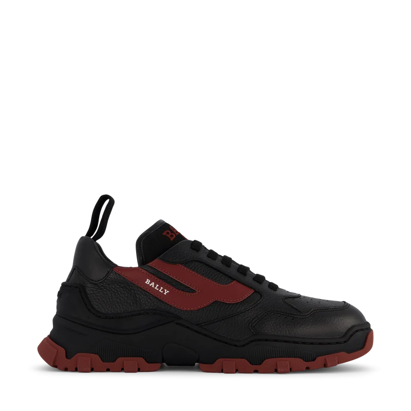 Logo Patch Sneaker Low